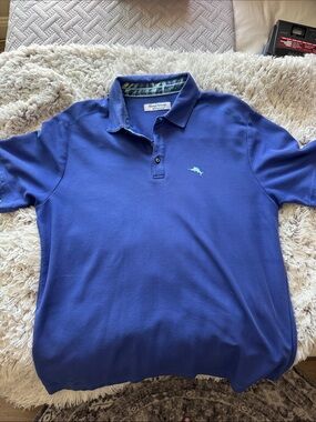 Tommy Bahama men’s  Polo Shirt in Blue - Lightweight Casual Tee